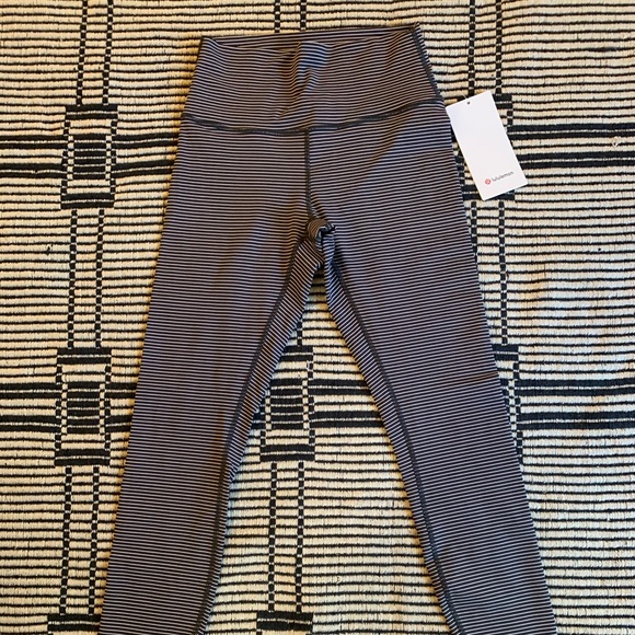 lululemon athletica Other - Lululemon Wunder Under